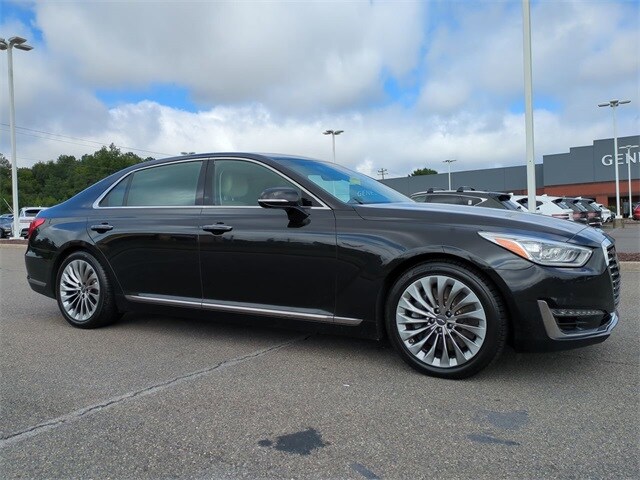 2018 Genesis G90 3.3T Premium photo 2