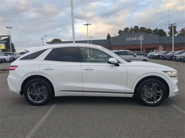 2023 Genesis GV70 2.5T photo 2