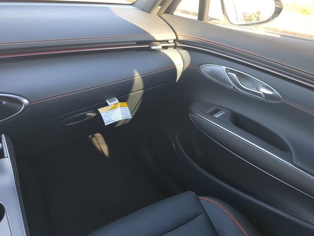 2026 GENESIS GV70 Sport Advanced - Photo 15