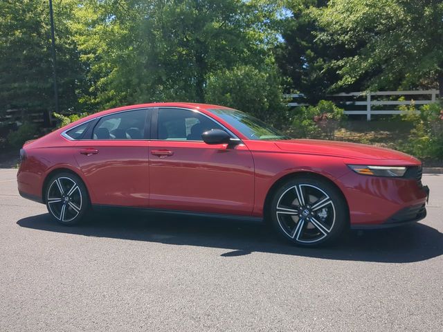 2025 Honda Accord Hybrid Sport's photo