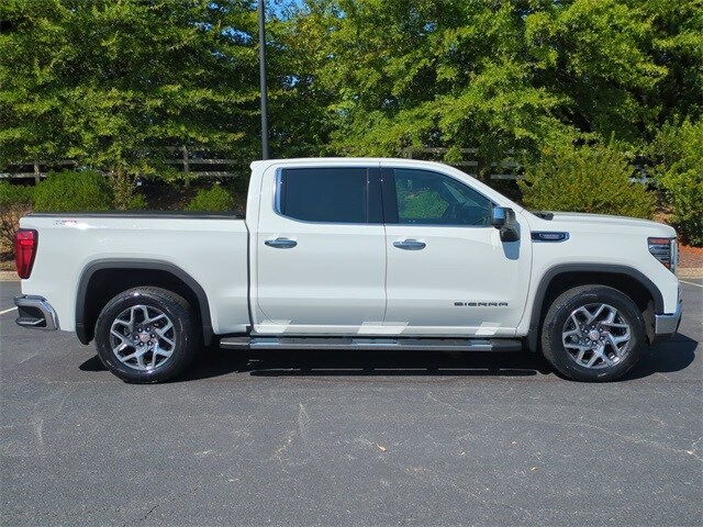 2023 Gmc Sierra 1500 SLT photo 3