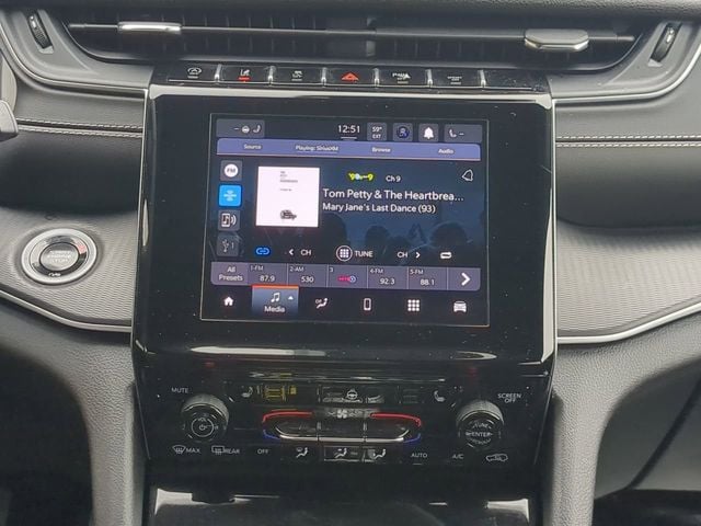 2024 Jeep Grand Cherokee L Altitude - Photo 17