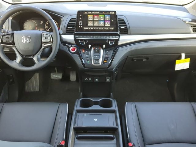 2026 Honda Odyssey Touring - Photo 14