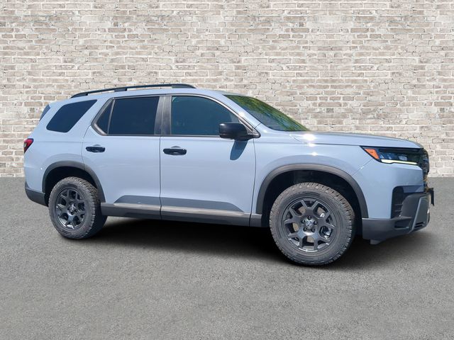 2026 Honda Pilot TrailSport AWD's photo