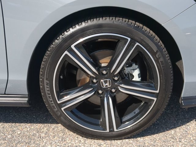 2023 Honda Accord Hybrid Sport - Photo 10