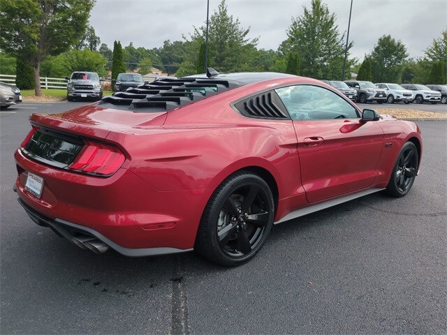 2023 Ford Mustang GT Premium photo 3