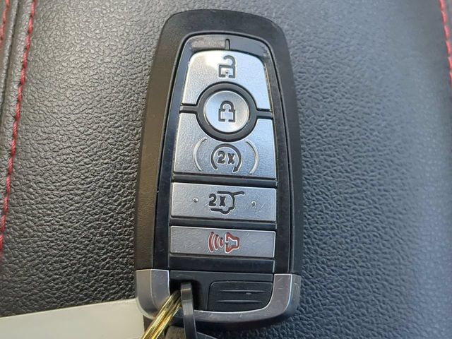2024 Ford Escape ST-Line - Photo 27