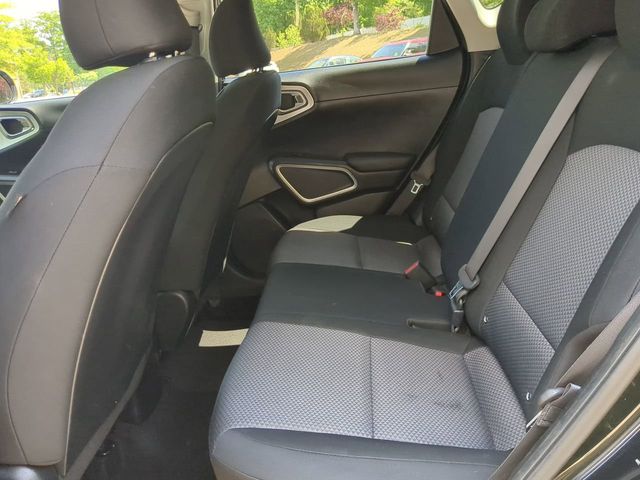 2024 Kia Soul LX - Photo 13