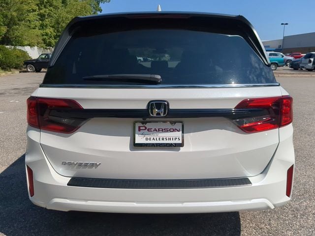 2027 Honda Odyssey EX-L - Photo 5