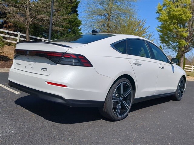2025 Honda Accord Hybrid Sport photo 4