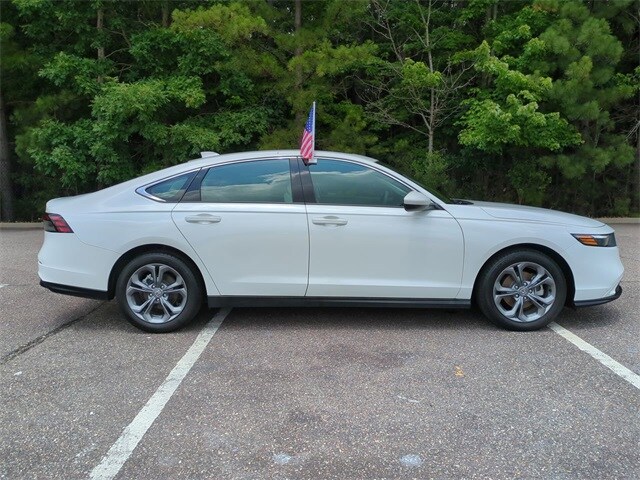 2024 Honda Accord EX photo 3