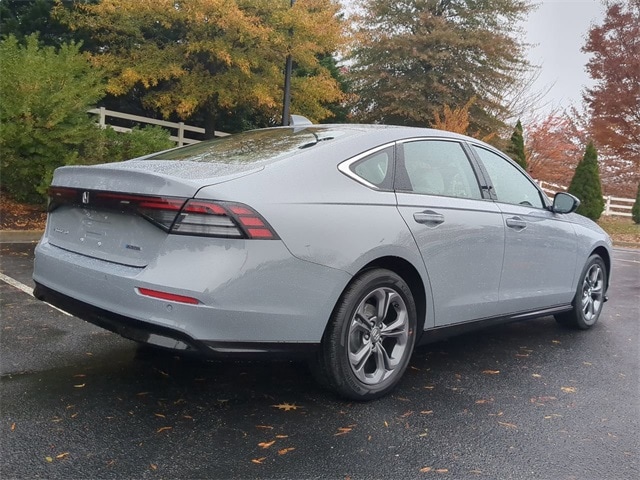 2025 Honda Accord Hybrid EX-L photo 2