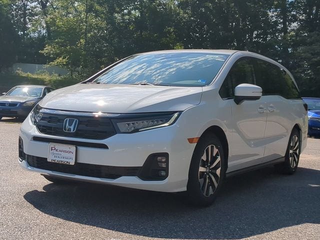 2027 Honda Odyssey EX-L - Photo 7