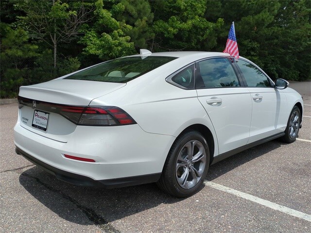 2024 Honda Accord EX photo 4
