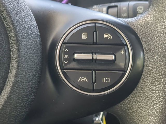 2024 Kia Soul LX - Photo 23
