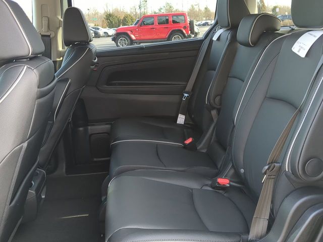 2026 Honda Odyssey Touring - Photo 13