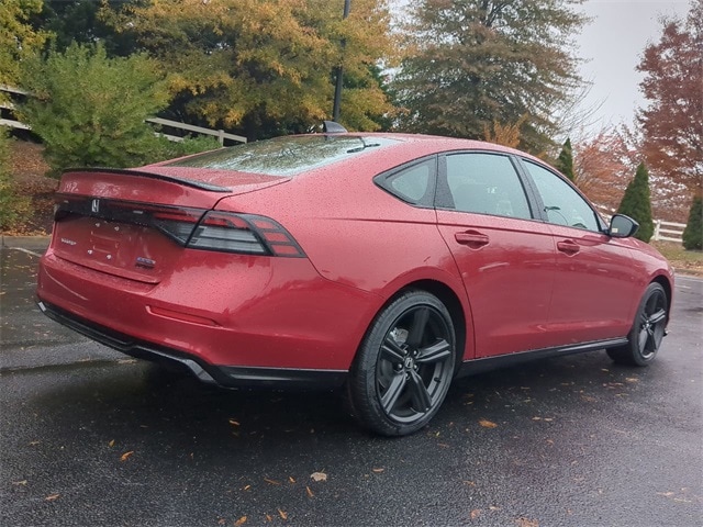 2025 Honda Accord Hybrid Sport-L photo 3
