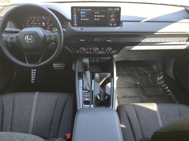 2023 Honda Accord Hybrid Sport - Photo 13