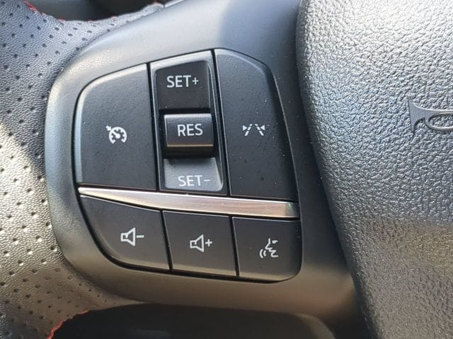 2024 Ford Escape ST-Line - Photo 23