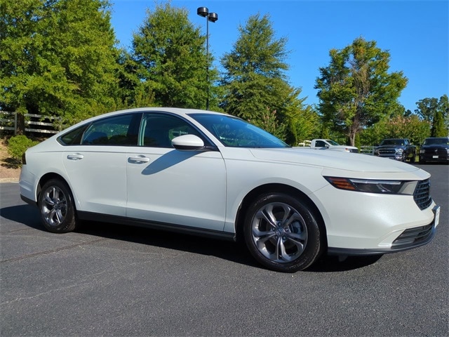 Used 2024 Honda Accord EX with VIN 1HGCY1F32RA042708 for sale in Midlothian, VA