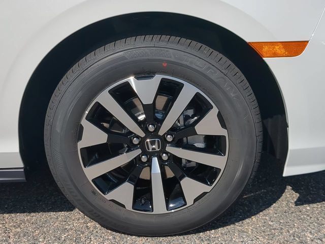 2027 Honda Odyssey EX-L - Photo 10