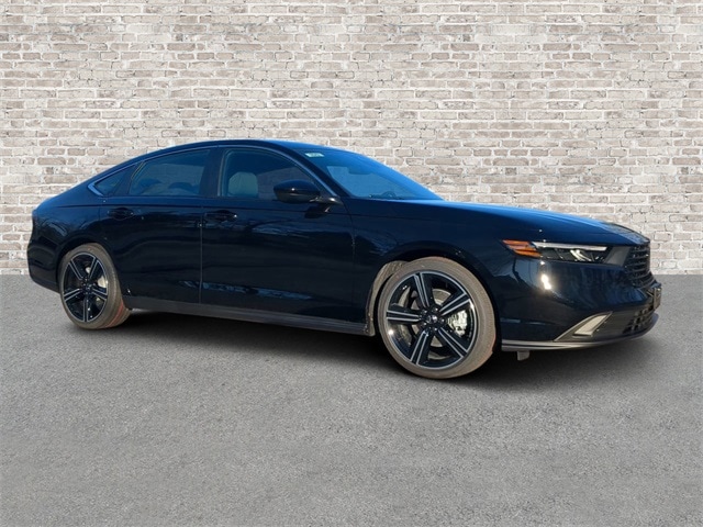 2025 Honda Accord Hybrid Sport's photo