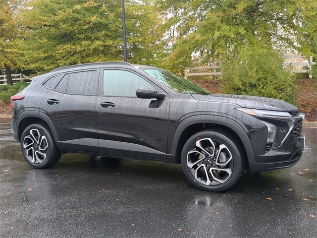 2024 Chevrolet Trax RS