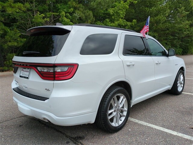 2023 Dodge Durango R/T Plus photo 2