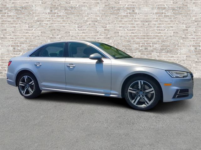 2017 Audi A4 2.0T quattro S tronic Premium Plus's photo
