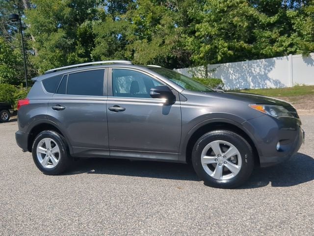 Used 2013 Toyota RAV4 XLE with VIN 2T3RFREV1DW029667 for sale in Midlothian, VA
