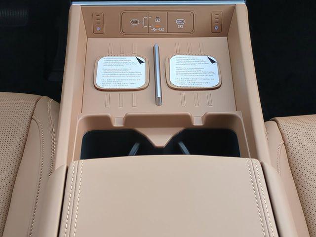2026 Hyundai Santa Fe Calligraphy - Photo 17