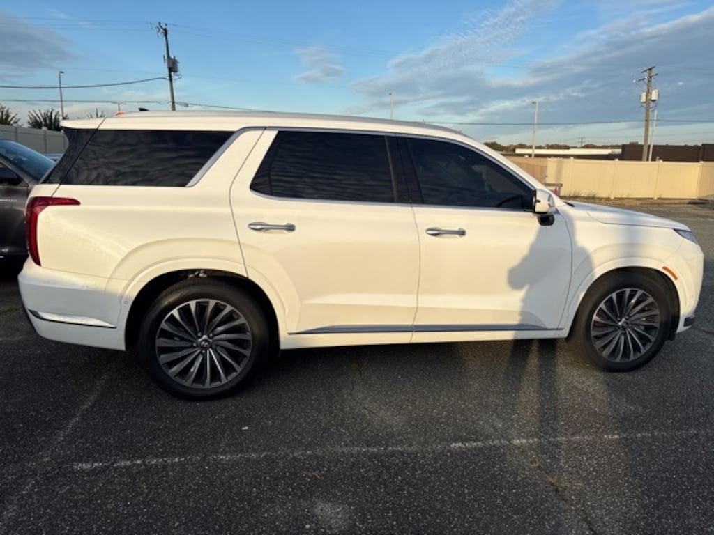 Used 2025 Hyundai Palisade Calligraphy SUV