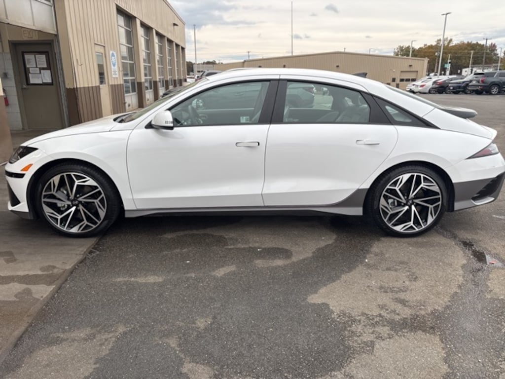 Used 2024 Hyundai IONIQ 6 SEL Sedan