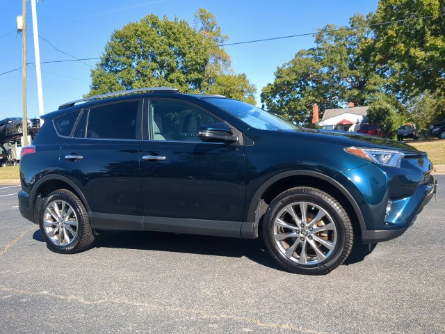 2017 Toyota RAV4