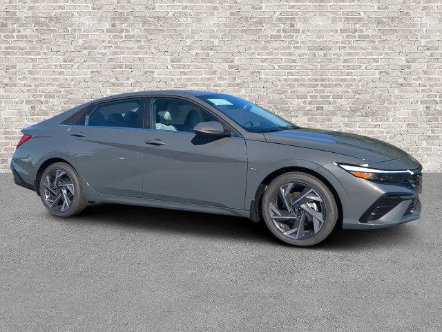 2026 Hyundai Elantra Limited Sedan