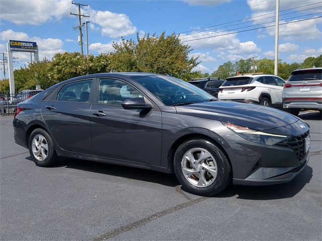 Used 2021 Hyundai Elantra SE with VIN 5NPLL4AG2MH016698 for sale in Midlothian, VA