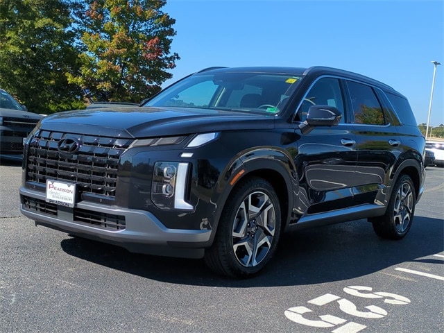 2024 Hyundai Palisade Limited photo 4