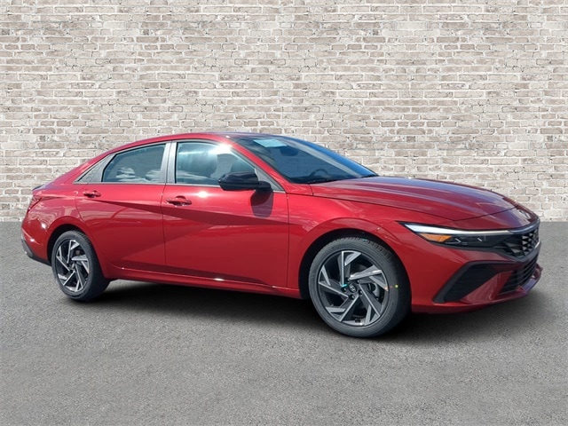 2025 Hyundai Elantra Sedan 