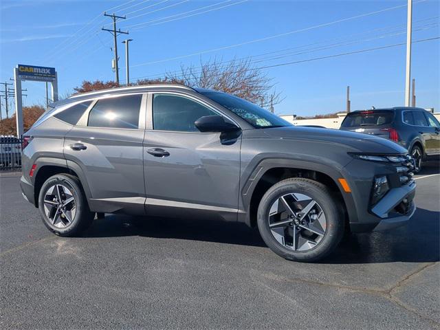 2026 Hyundai Tucson SEL photo 2