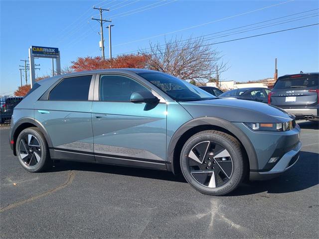 2026 Hyundai Ioniq 5 SEL photo 2