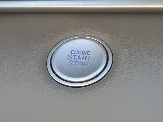 2025 Hyundai Elantra Blue - Photo 24