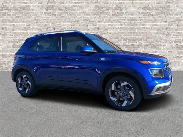 2026 Hyundai Venue SEL's photo