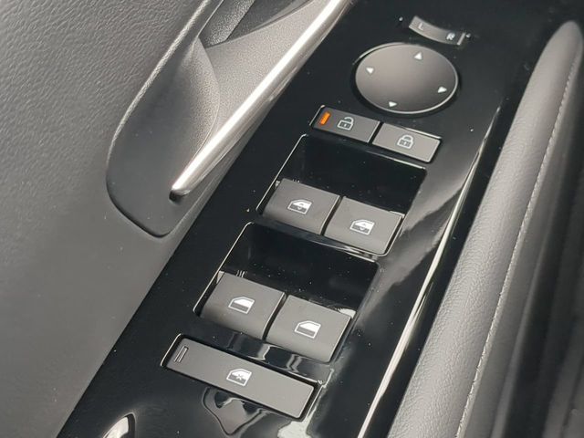 2025 Hyundai Santa Cruz Limited - Photo 23