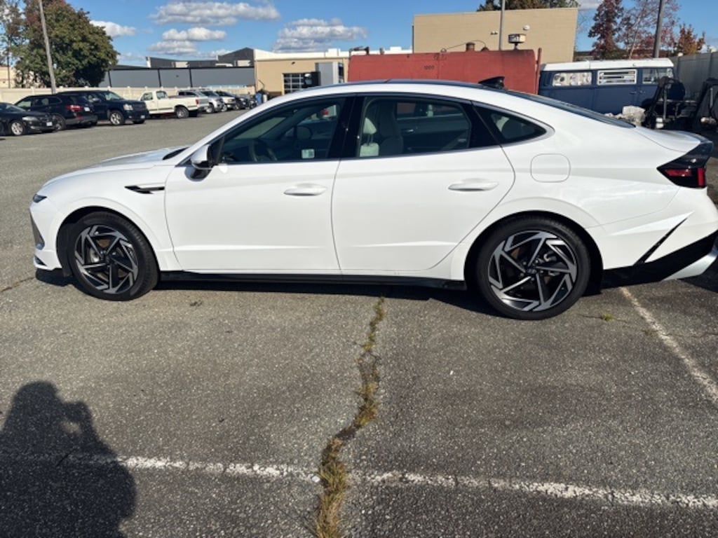 Certified 2024 Hyundai Sonata SEL Sedan