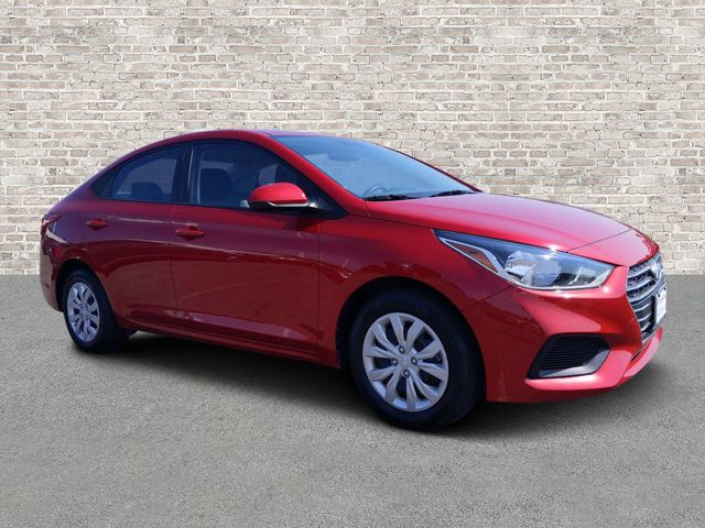 2019 Hyundai Accent SE 4-Door 6-Speed Automatic's photo