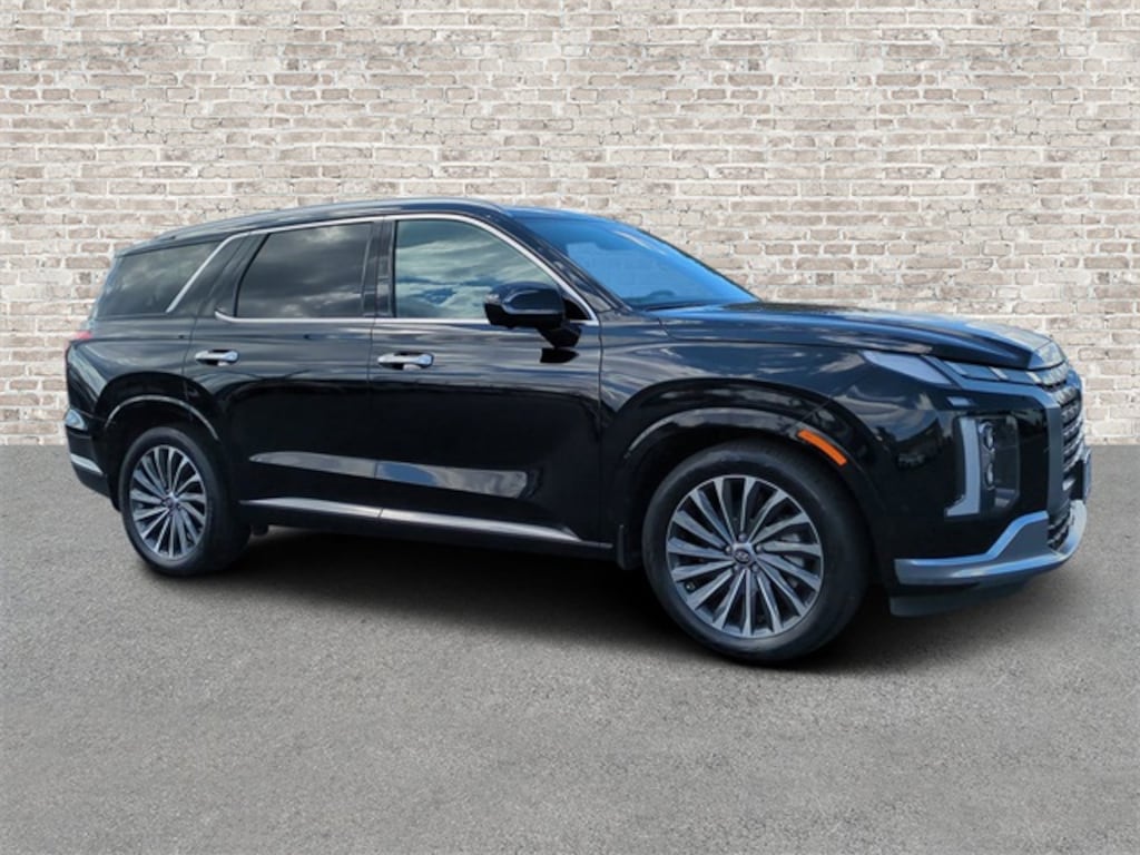 Used 2023 Hyundai Palisade Calligraphy SUV