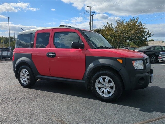 2006 Honda Element EX photo 2
