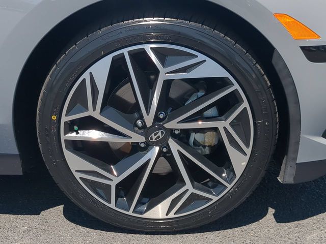 2023 Hyundai IONIQ 6 SEL - Photo 10