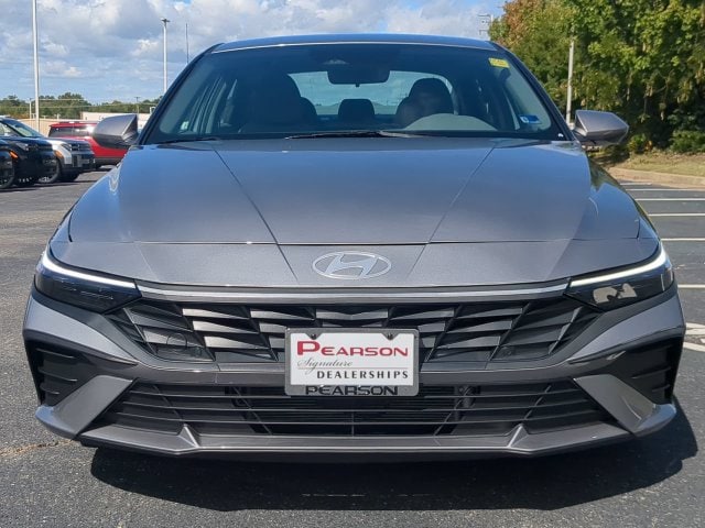 2025 Hyundai Elantra Blue - Photo 8