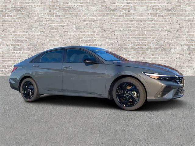 2026 Hyundai Elantra SEL's photo